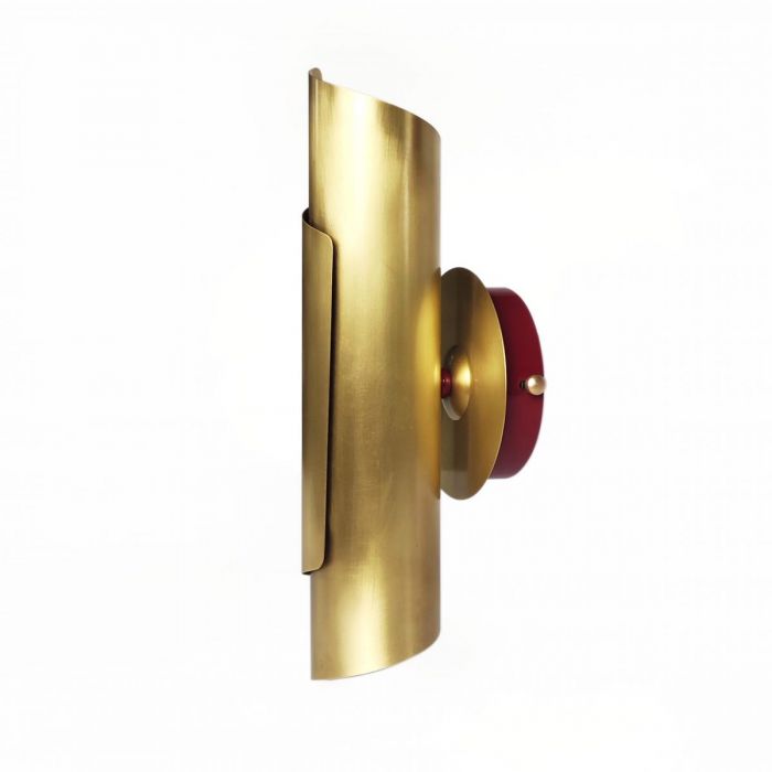 Настенный светильник латунь Aura Brass Burgundy Настенный светильник латунь Aura Brass Burgundy - дизайнерские товары на Take&Live
