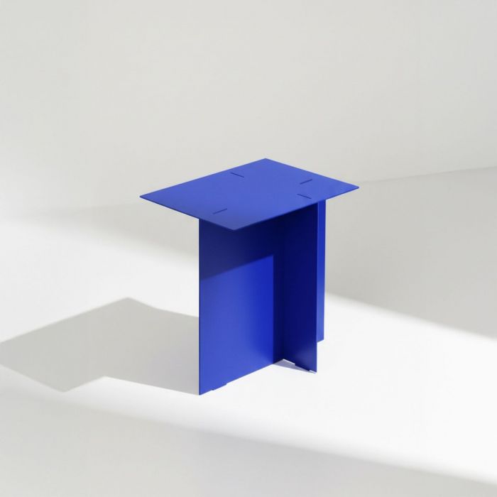 Стол кофейный металлический Triptych Blue Стол кофейный металлический Triptych Blue - дизайнерские товары на Take&Live